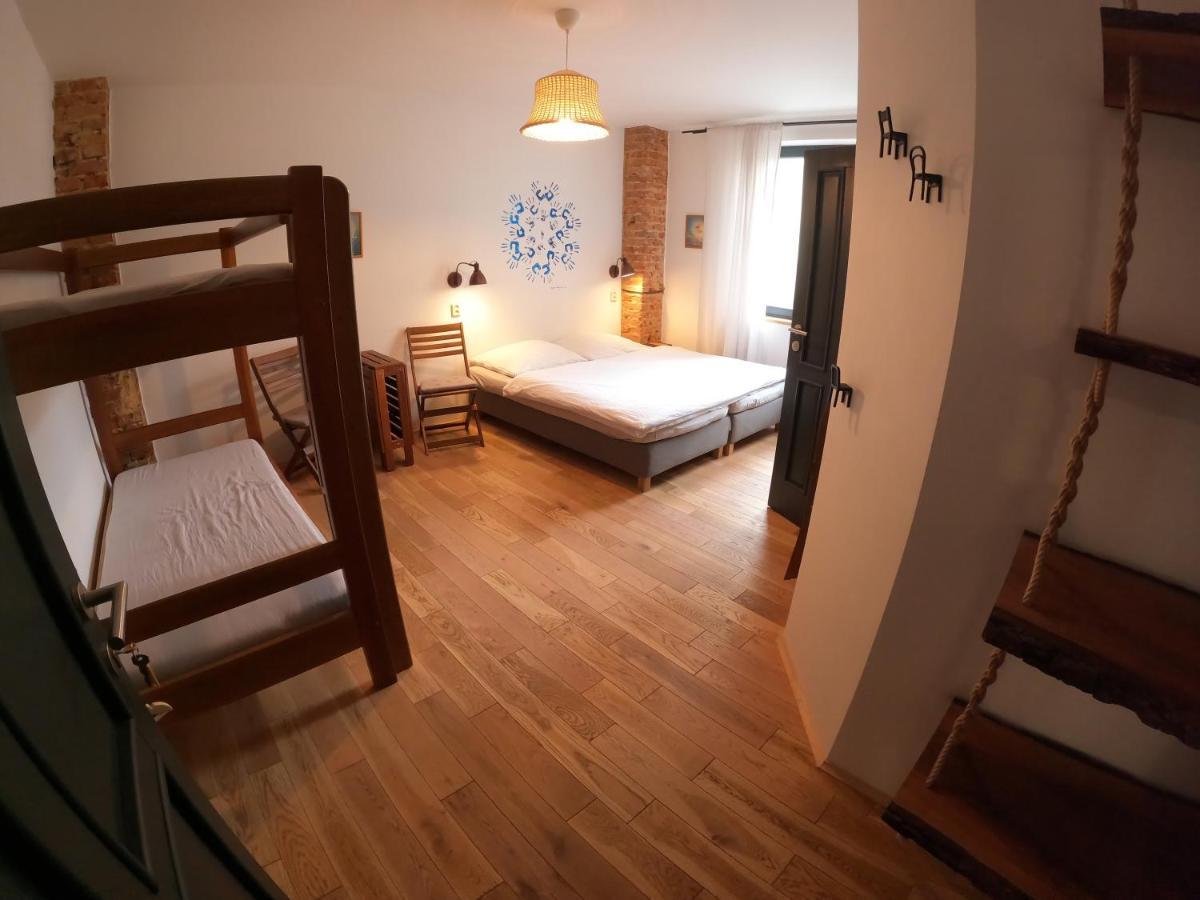 Gusto Hotell Krnov Eksteriør bilde